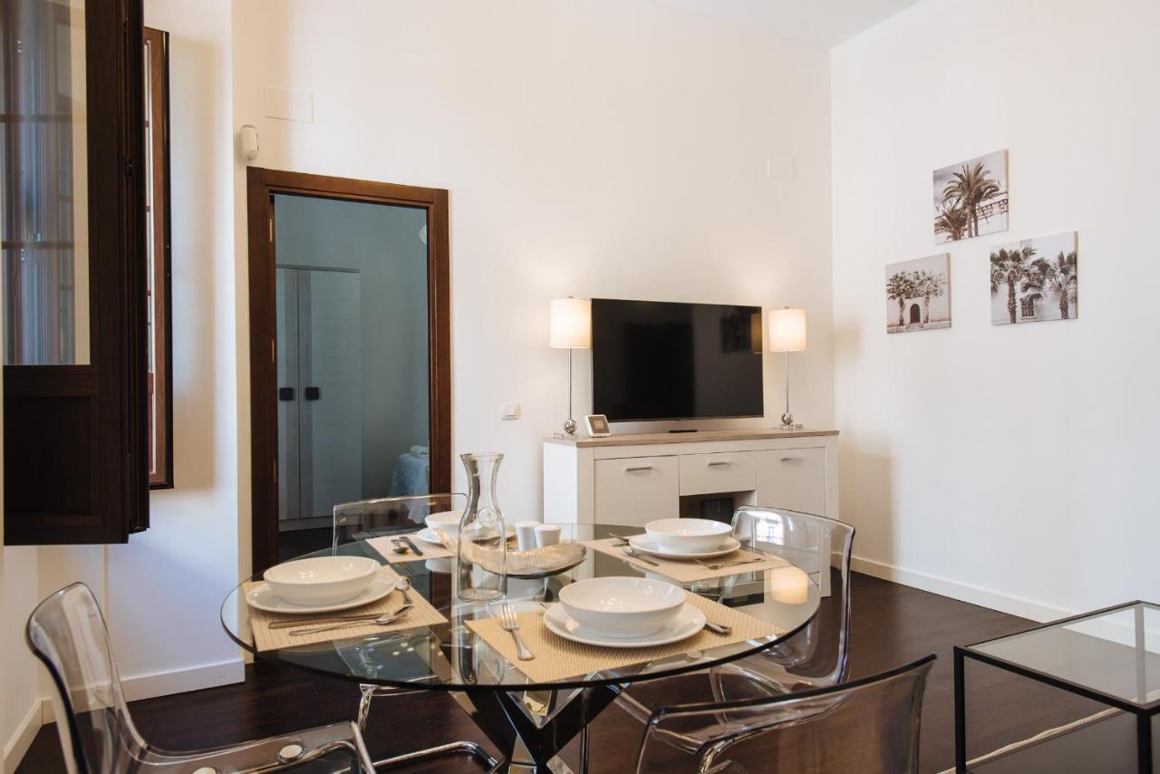 Apartamento Puerta Real - Free Parking 세비야 외부 사진