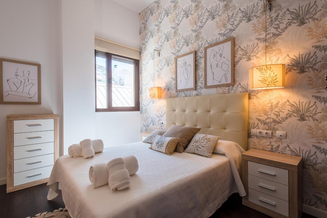 Apartamento Puerta Real - Free Parking 세비야 외부 사진