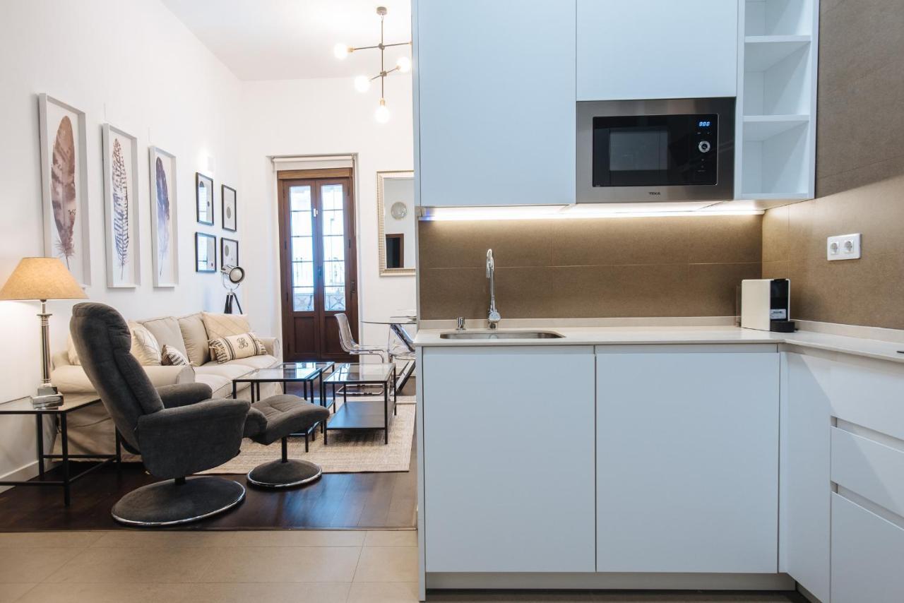 Apartamento Puerta Real - Free Parking 세비야 외부 사진